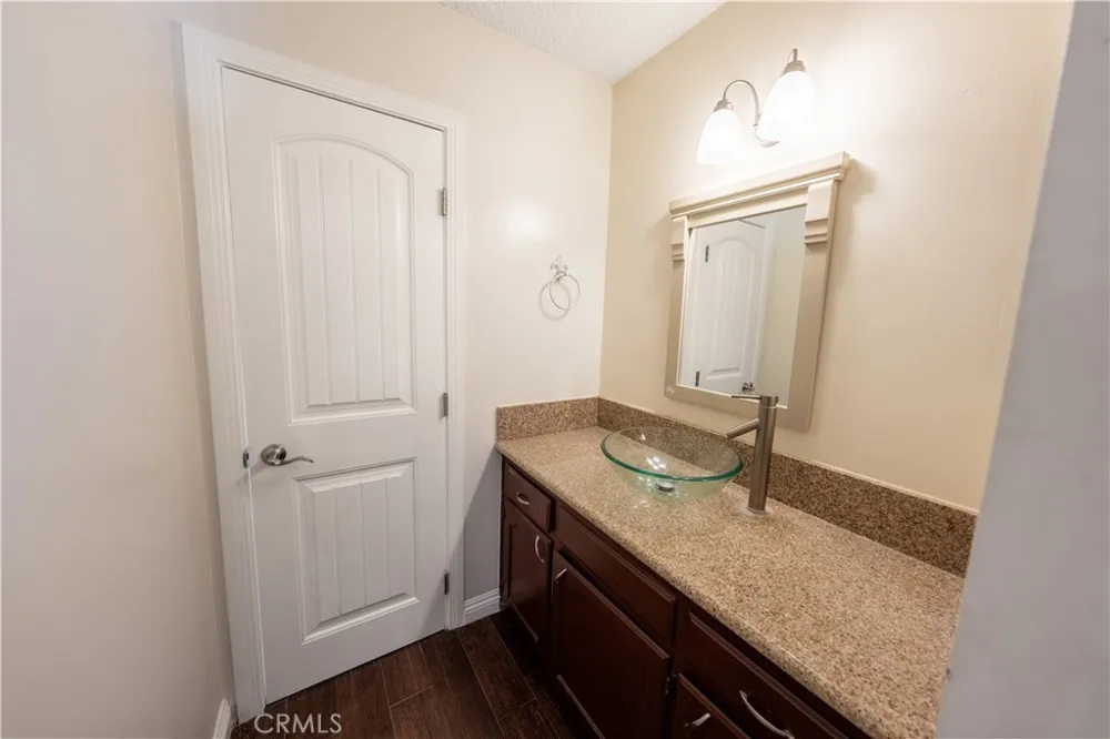 5425 Golden West Riverside, CA 92509