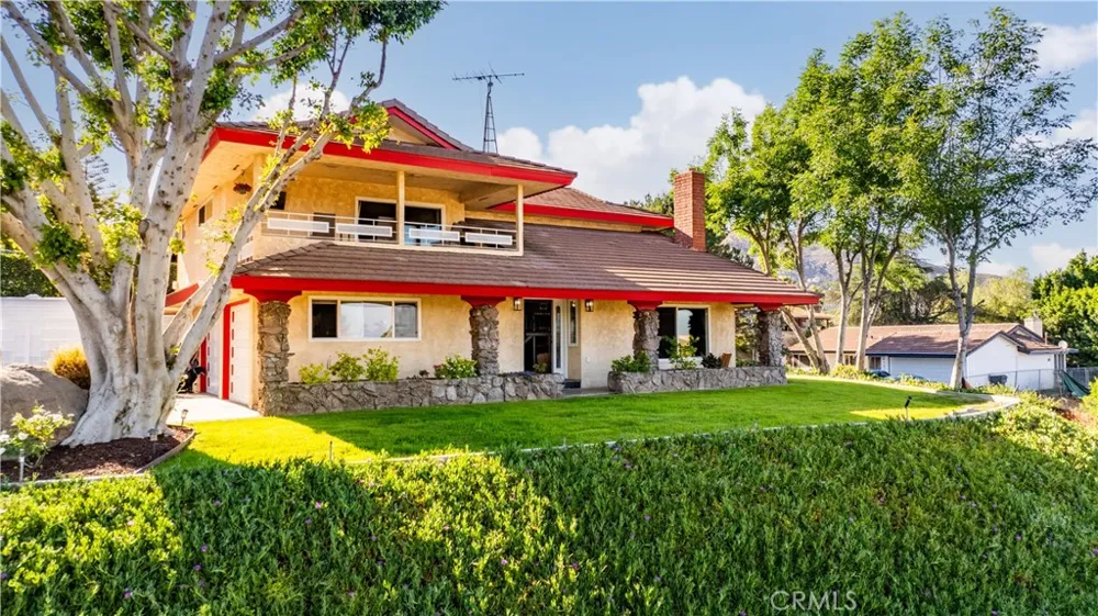 5425 Golden West Riverside, CA 92509