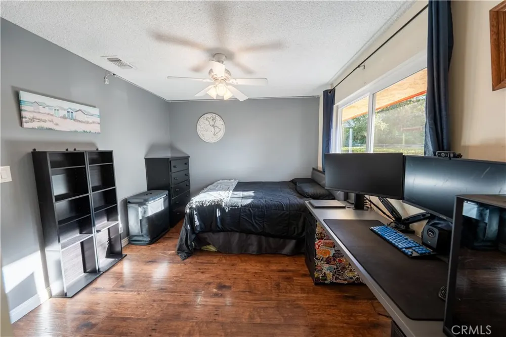 5425 Golden West Riverside, CA 92509