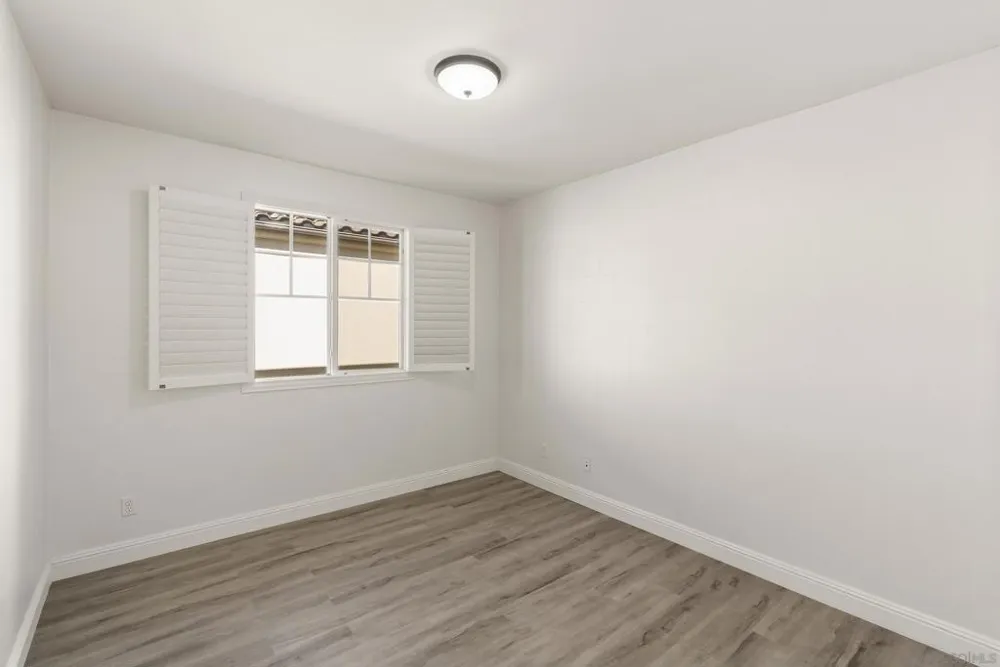 15639 Via Montecristo San Diego, CA 92127
