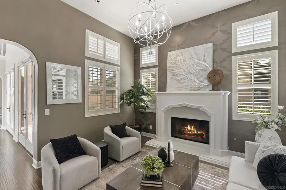 15639 Via Montecristo San Diego, CA 92127