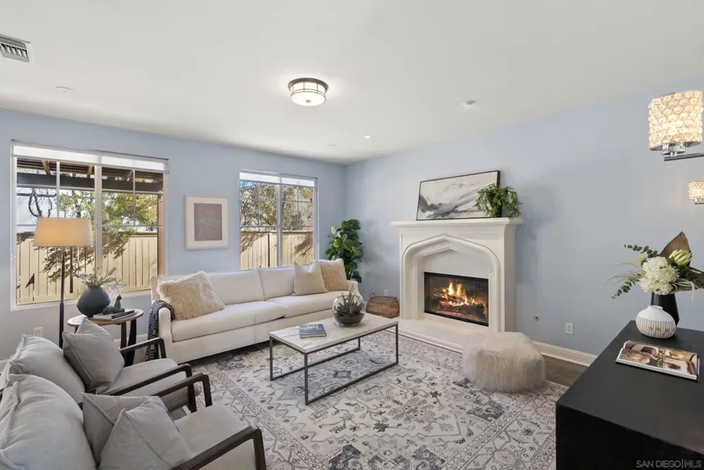 15639 Via Montecristo San Diego, CA 92127