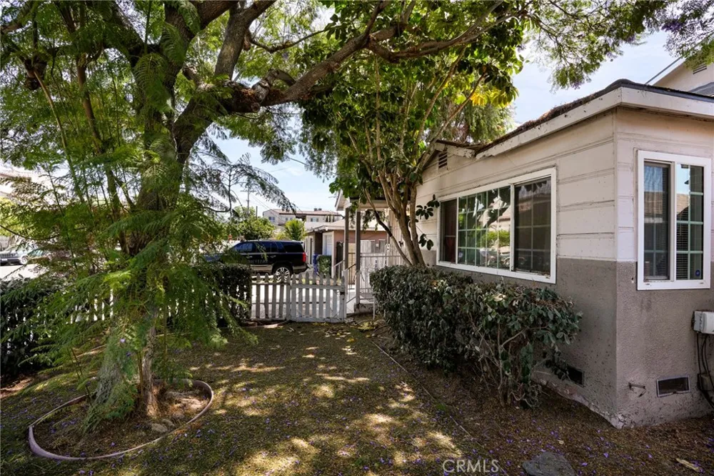 1218 W D STREET Wilmington, CA 90744