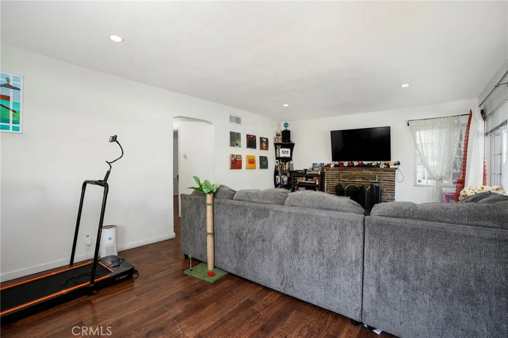 1218 W D STREET Wilmington, CA 90744