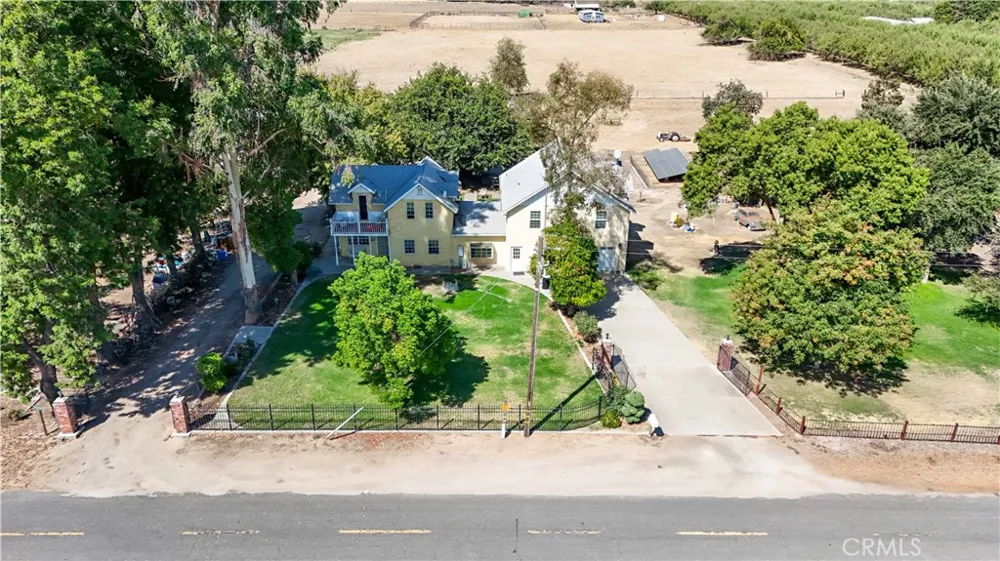 23598 Road 15 3/4 Chowchilla, CA 93610