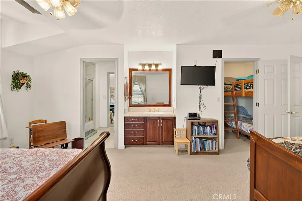 23598 Road 15 3/4 Chowchilla, CA 93610