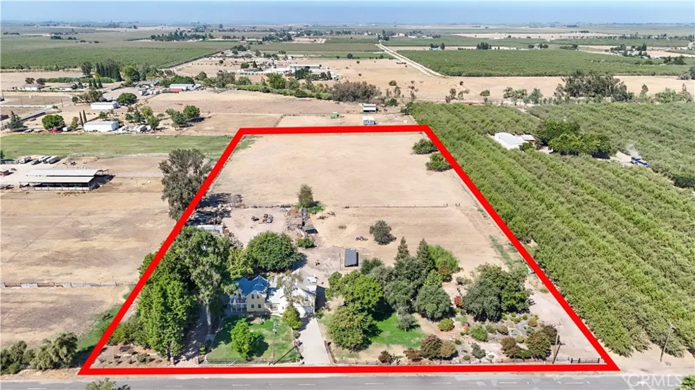 23598 Road 15 3/4 Chowchilla, CA 93610