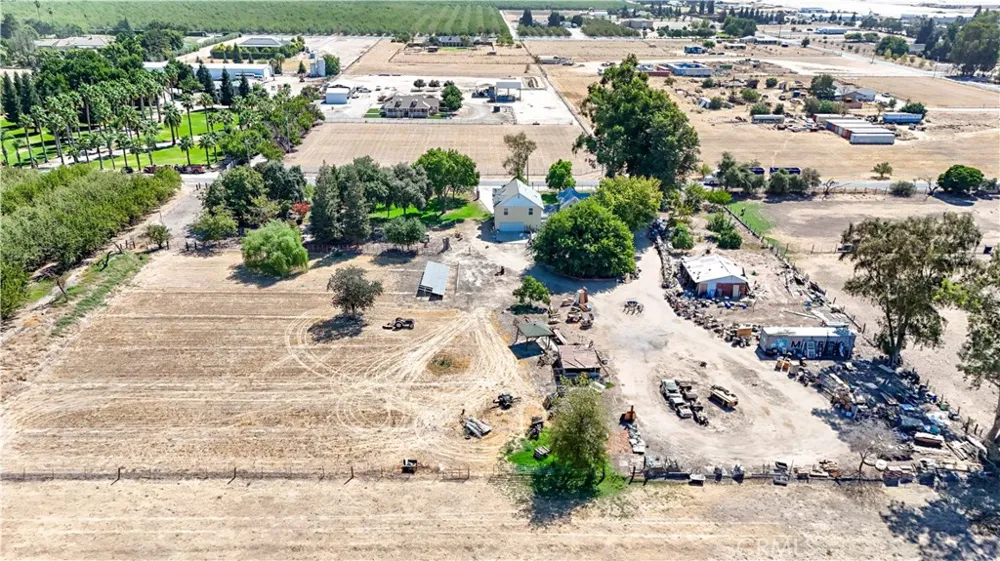 23598 Road 15 3/4 Chowchilla, CA 93610