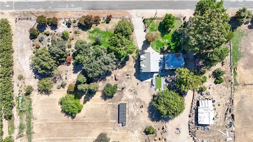 23598 Road 15 3/4 Chowchilla, CA 93610