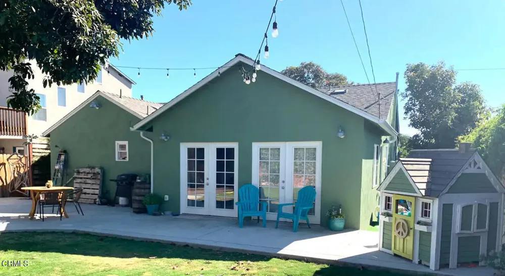2619 Ocean Avenue Ventura, CA 93003