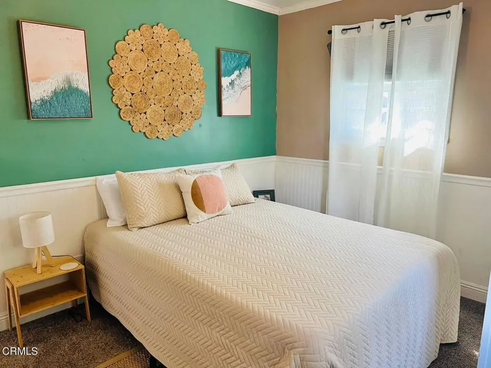 2619 Ocean Avenue Ventura, CA 93003