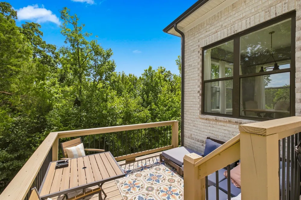 805 Saddle Ridge Dr Mount Juliet, TN 37122