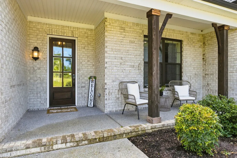 805 Saddle Ridge Dr Mount Juliet, TN 37122