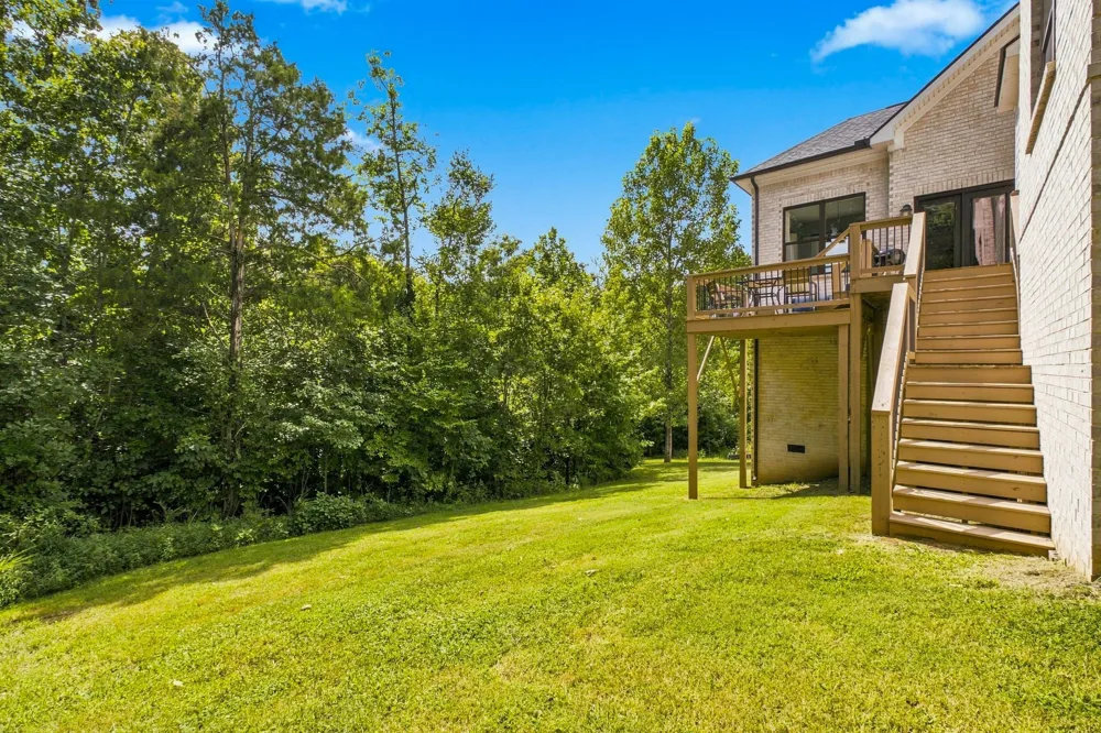 805 Saddle Ridge Dr Mount Juliet, TN 37122