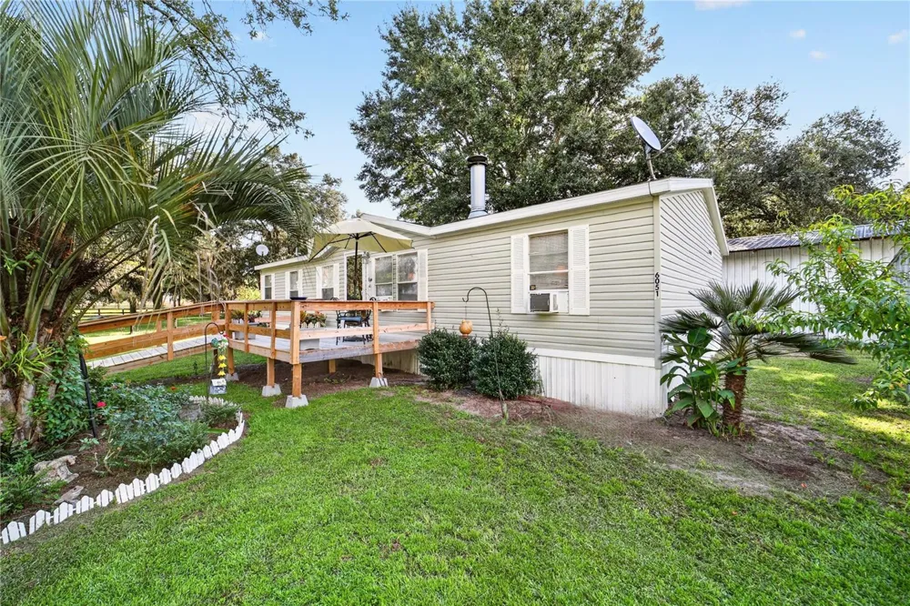 6051 SE 148TH TERRACE Morriston, FL 32668
