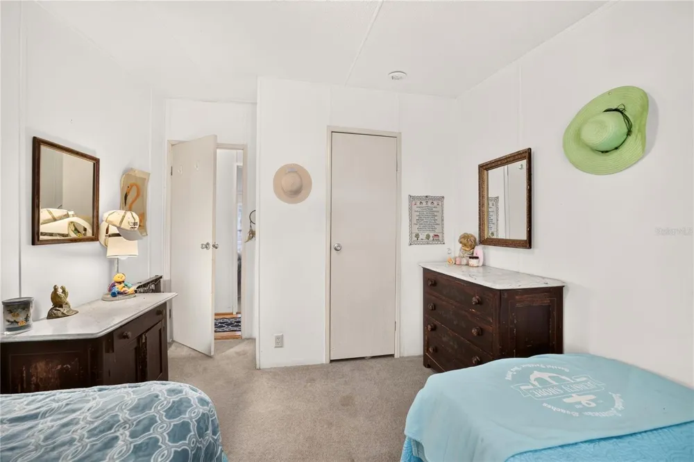 6051 SE 148TH TERRACE Morriston, FL 32668