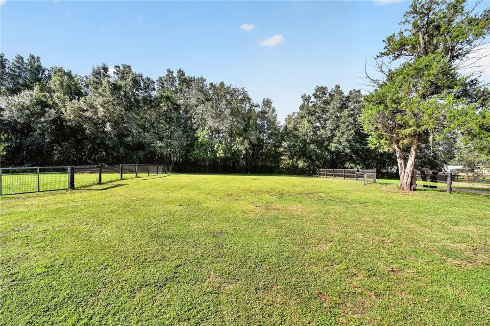 6051 SE 148TH TERRACE Morriston, FL 32668