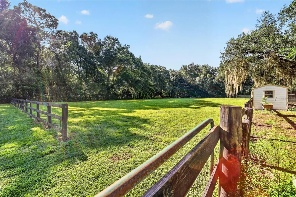 6051 SE 148TH TERRACE Morriston, FL 32668