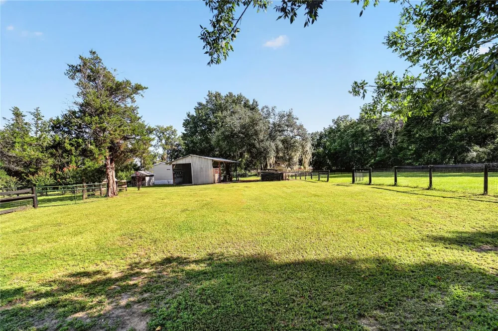 6051 SE 148TH TERRACE Morriston, FL 32668