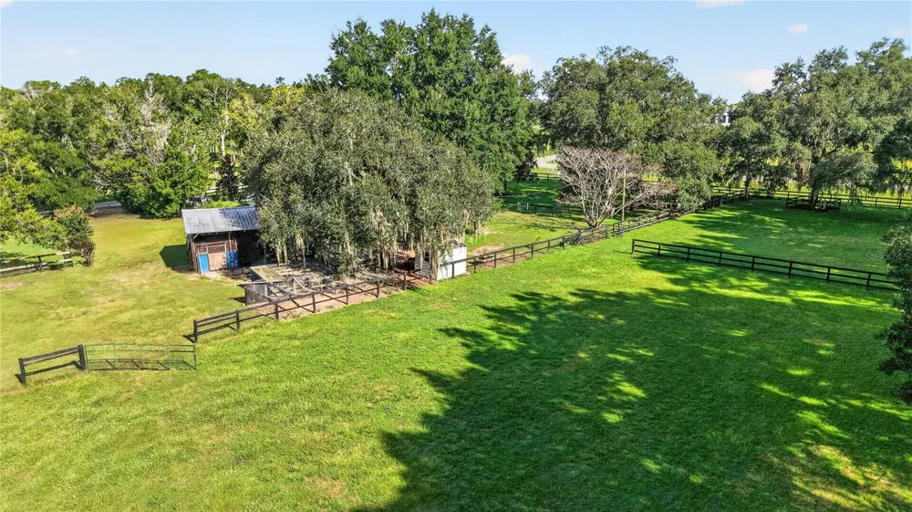 6051 SE 148TH TERRACE Morriston, FL 32668