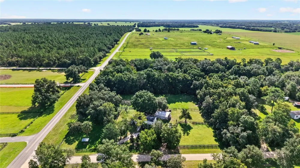 6051 SE 148TH TERRACE Morriston, FL 32668