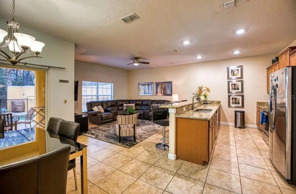 2935 BANANA PALM DRIVE Kissimmee, FL 34747