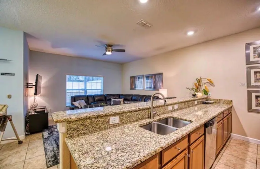 2935 BANANA PALM DRIVE Kissimmee, FL 34747