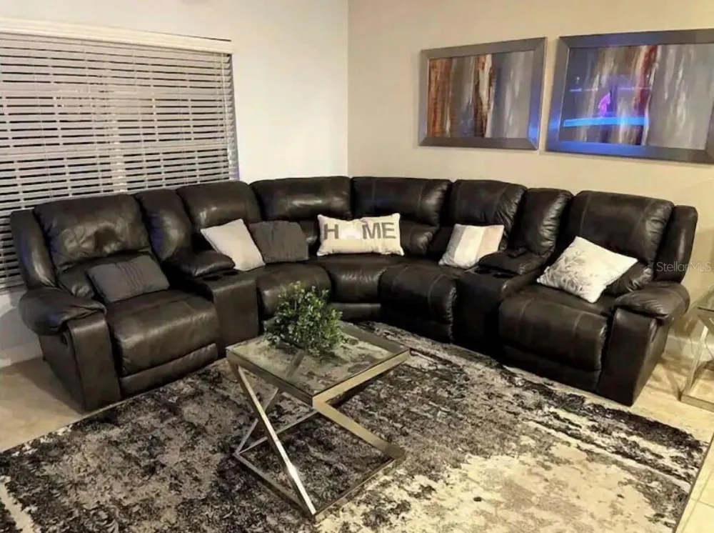 2935 BANANA PALM DRIVE Kissimmee, FL 34747
