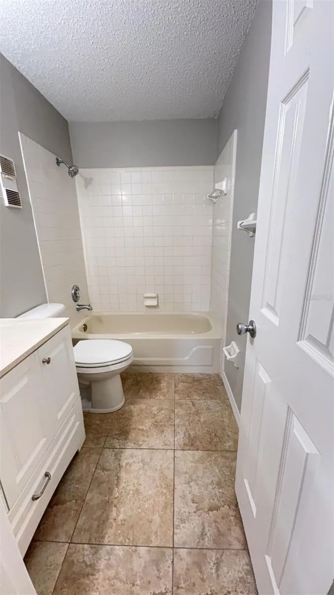 24 WELLSIDE LANE Palm Coast, FL 32164