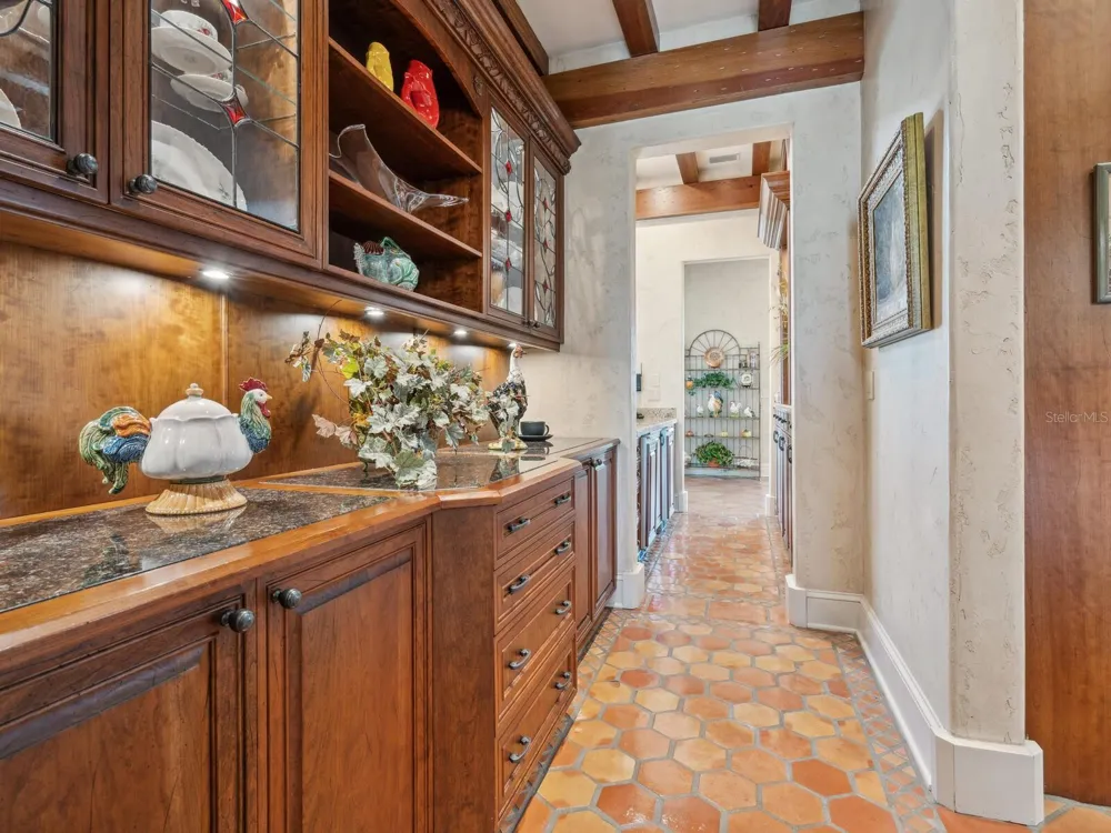 1216 CASEY KEY ROAD Osprey, FL 34229