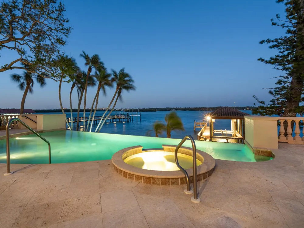 1216 CASEY KEY ROAD Osprey, FL 34229