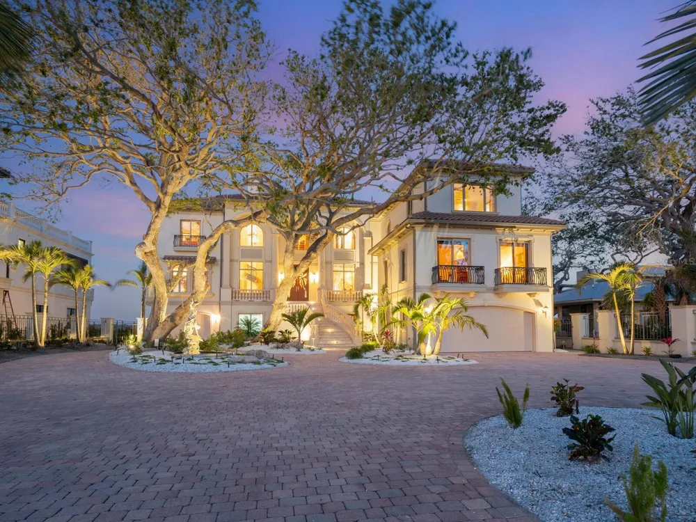 1216 CASEY KEY ROAD Osprey, FL 34229