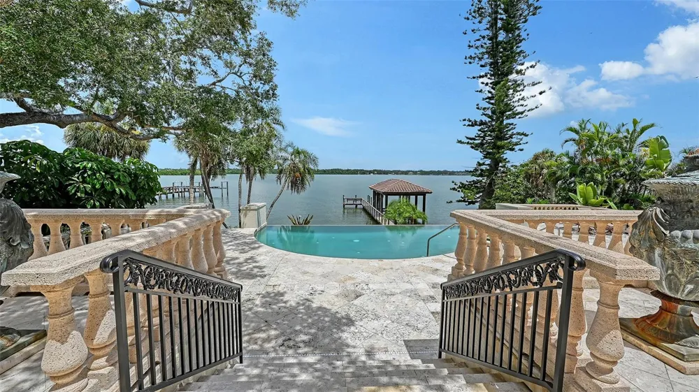 1216 CASEY KEY ROAD Osprey, FL 34229