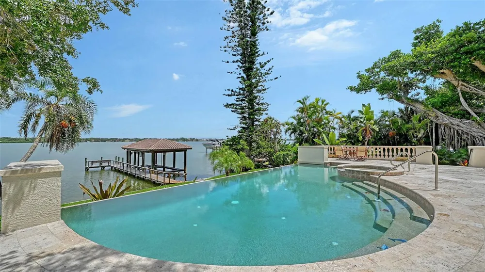 1216 CASEY KEY ROAD Osprey, FL 34229