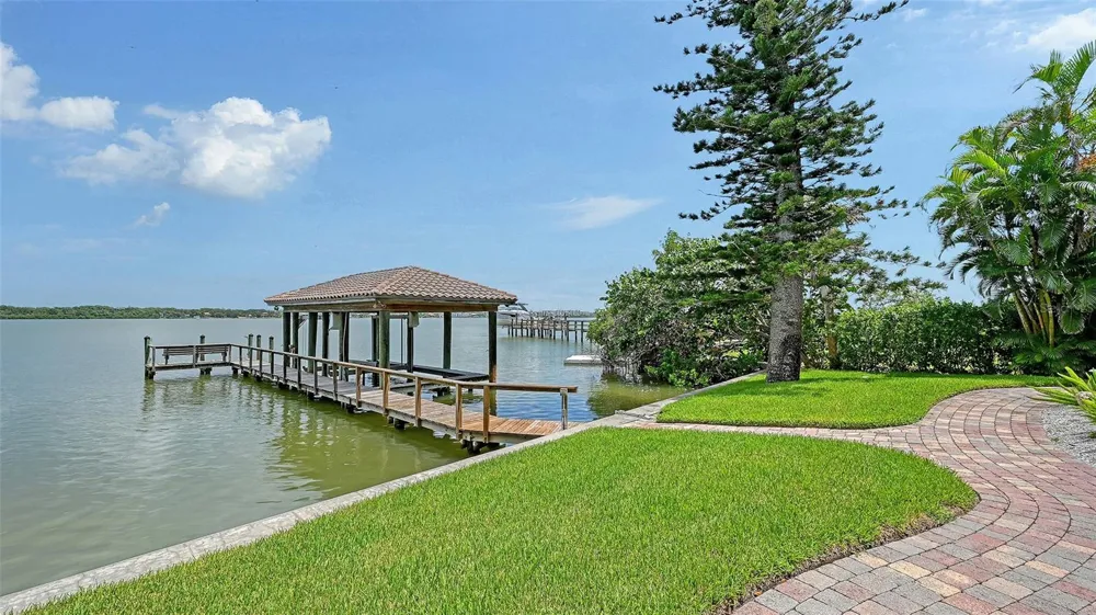 1216 CASEY KEY ROAD Osprey, FL 34229