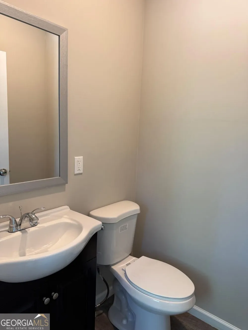 2434 Remington DR Commerce, GA 30529