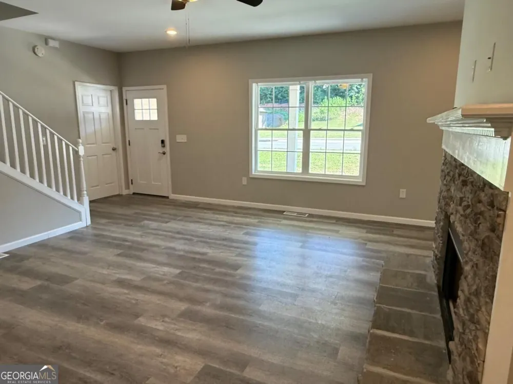 2434 Remington DR Commerce, GA 30529