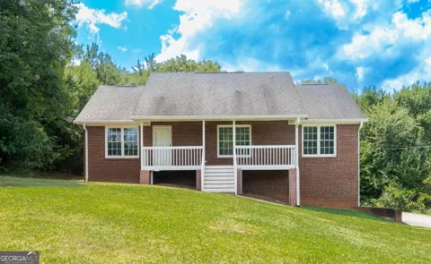 12 Adams WAY NW