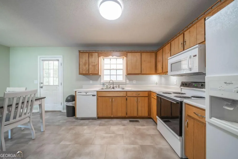 12 Adams WAY NW Adairsville, GA 30103