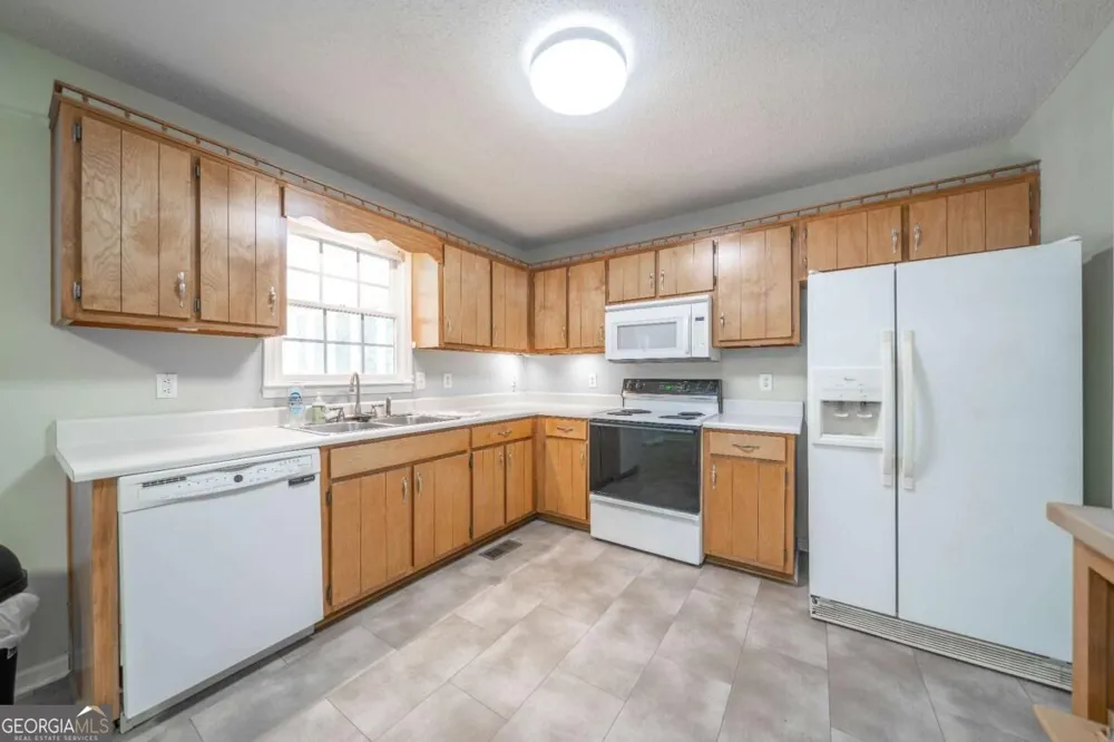 12 Adams WAY NW Adairsville, GA 30103