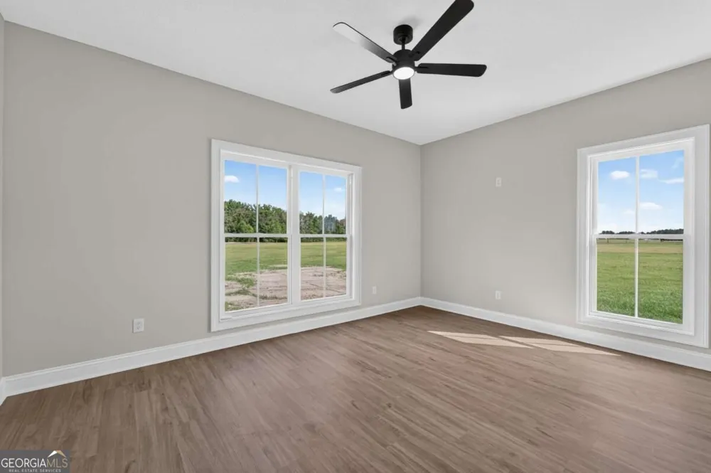 3634 Highway 121 Blackshear, GA 31516