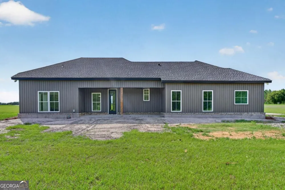 3634 Highway 121 Blackshear, GA 31516