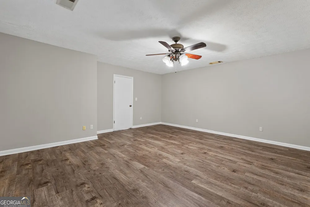 8340 Beechwood TRCE Riverdale, GA 30274