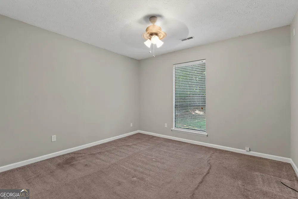 8340 Beechwood TRCE Riverdale, GA 30274