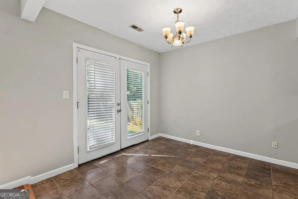 8340 Beechwood TRCE Riverdale, GA 30274