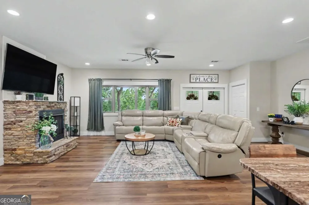 188 Oxford TRL Blairsville, GA 30512