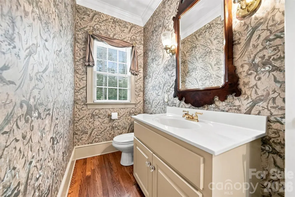1515 8th Street NW Hickory, NC 28601