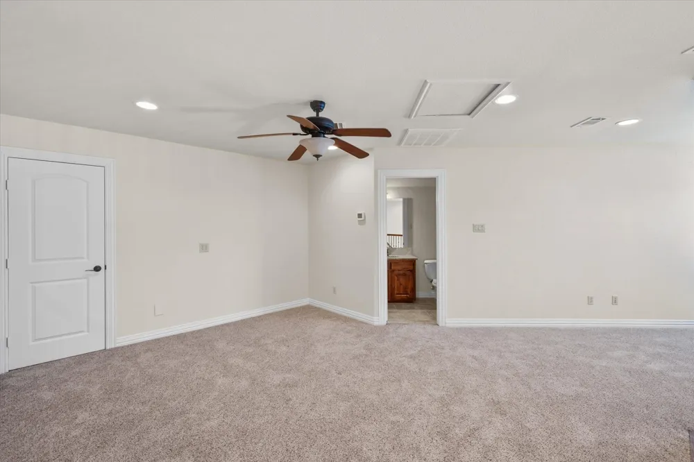3325 Vista Lake Circle Mansfield, TX 76063
