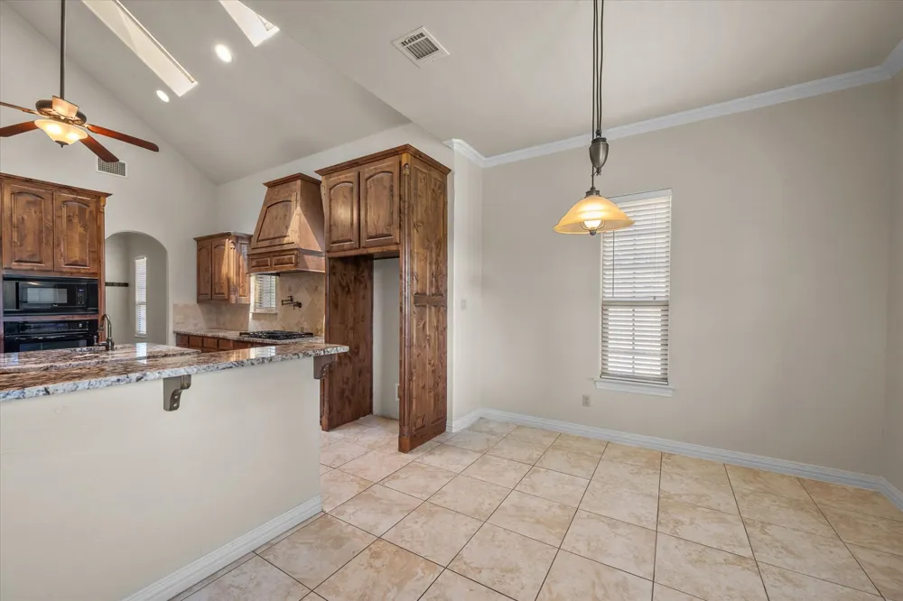 3325 Vista Lake Circle Mansfield, TX 76063