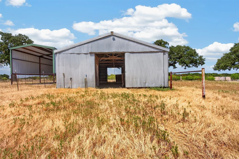 161 Tomlinson Road Granbury, TX 76049